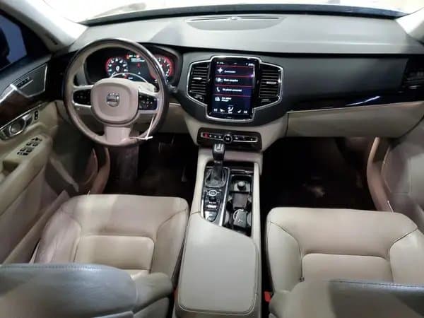 Volvo Xc90 2017