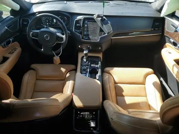 Volvo Xc90 2017
