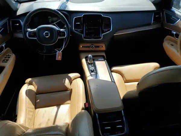 Volvo Xc90 2017