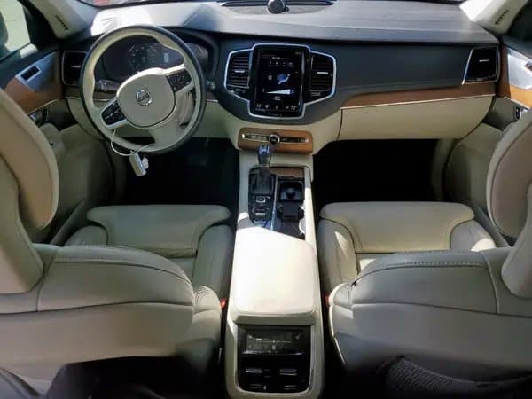 Volvo Xc90 2018