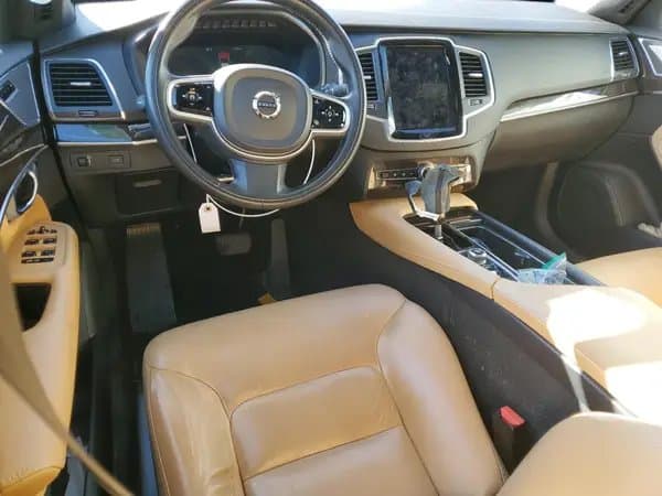 Volvo Xc90 2019