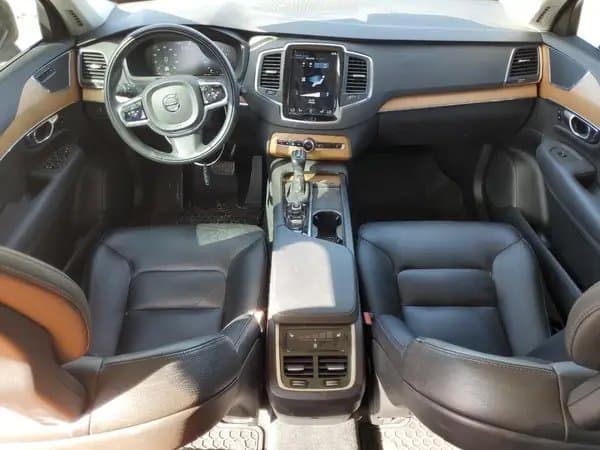 Volvo Xc90 2021