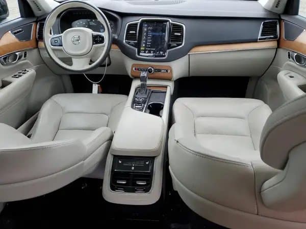 Volvo Xc90 2021