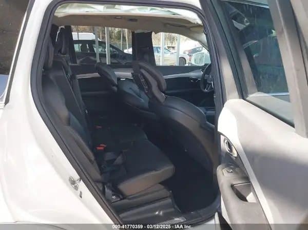 Volvo Xc90 2021